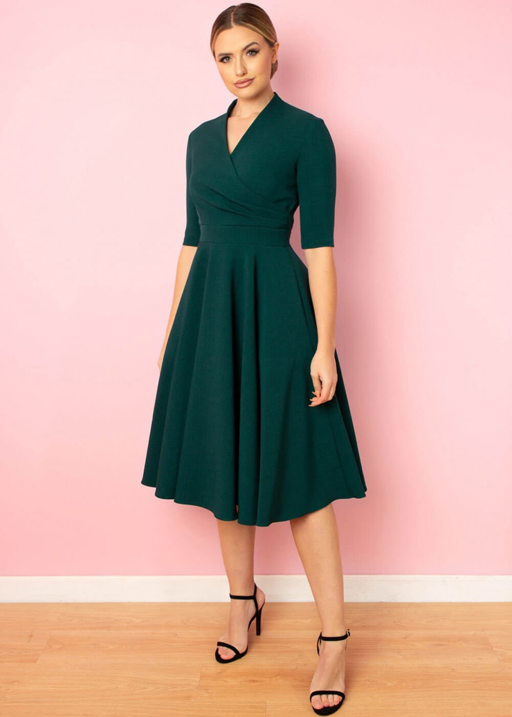 Pretty Dress Company Leyla 50's Swing Dress Forest Green - www.succubus.se Pretty Dress Company Leyla 50's Swing Dress Forest Green - www.succubus.se